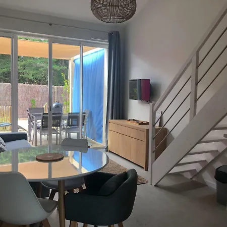 Les De La Clere Holiday home *